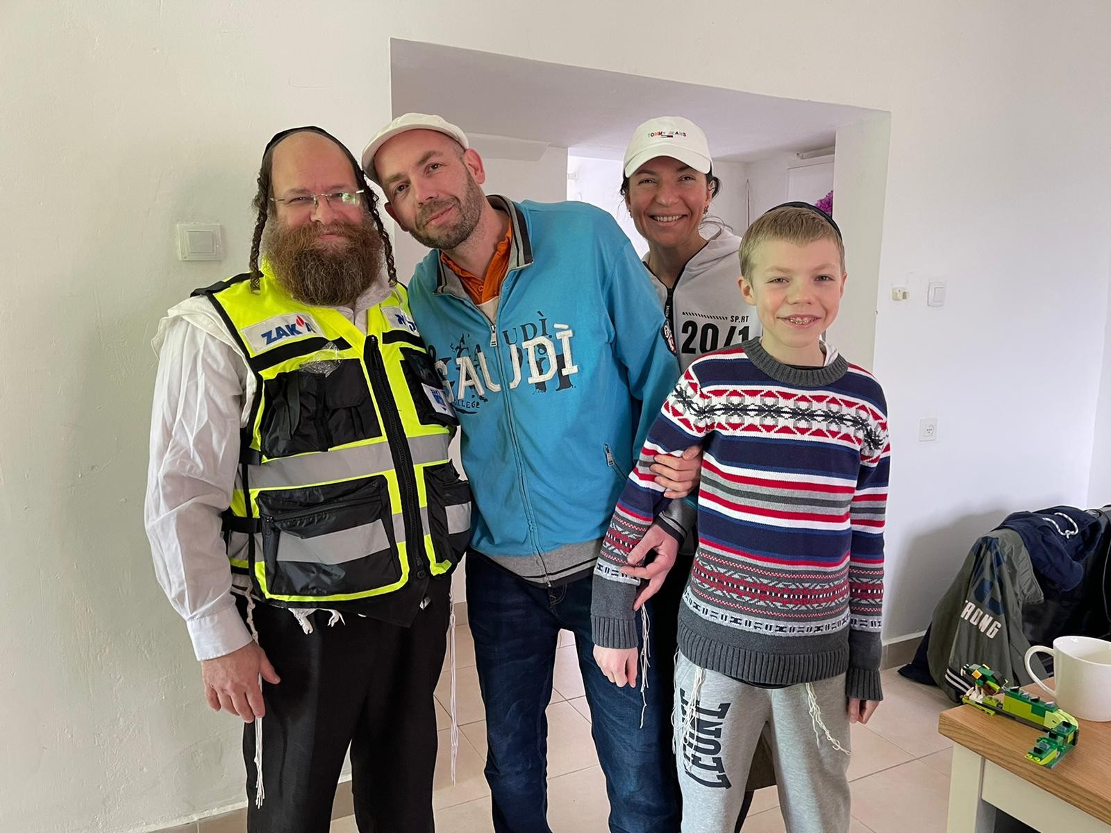 מיד עם הגעתם: ציוד הומניטרי חולק למשפחות עולות מאוקראינה