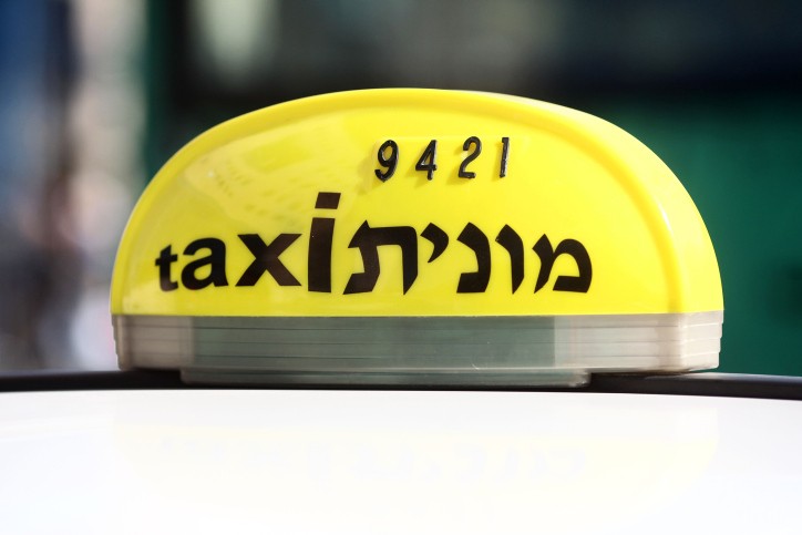 מקומם: נהג מונית גבה סכום מופקע מנוסע על הרצף האוטיסטי
