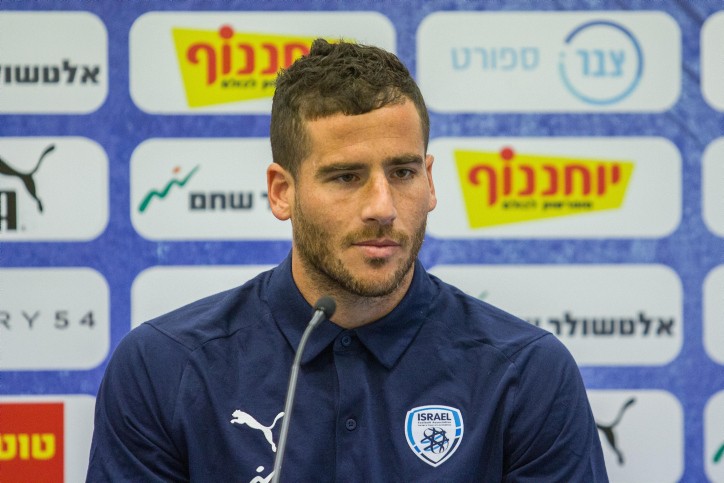 פטריוט: השחקן הישראלי תומר חמד מתקן את רשת ה−BBC