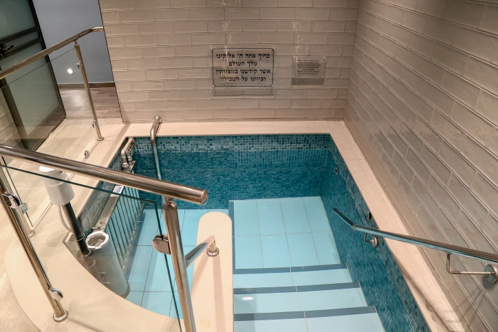 בניגוד לדמוקרטים: סגנו של חולדאי הבהיר - "יש ביקוש למקווה"