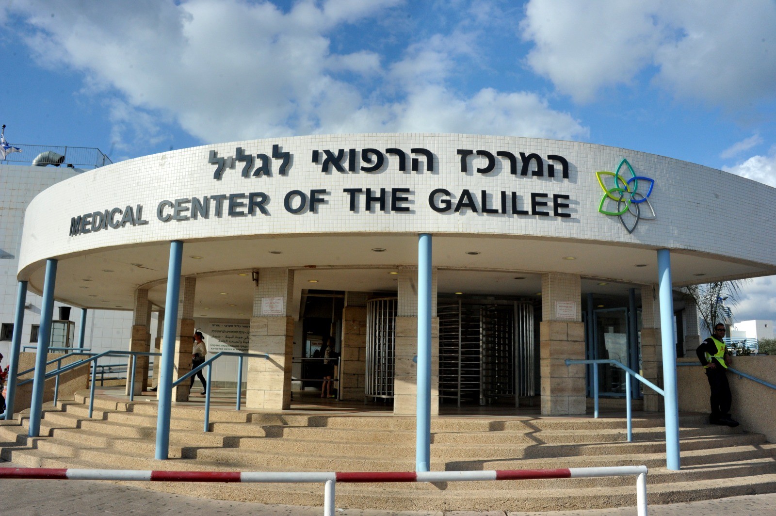 דוחה: 8 עובדים תאילנדים מצפון הארץ סבלו מהקאות וכאבים - זו הסיבה