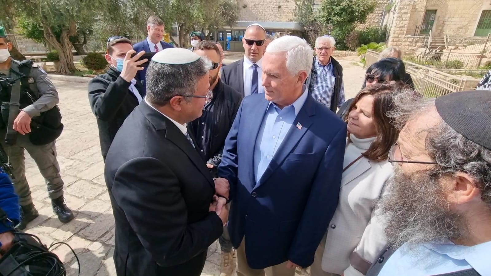 סגן נשיא ארה"ב לשעבר פנס לח"כ בן גביר: "אנחנו איתך ביחד"