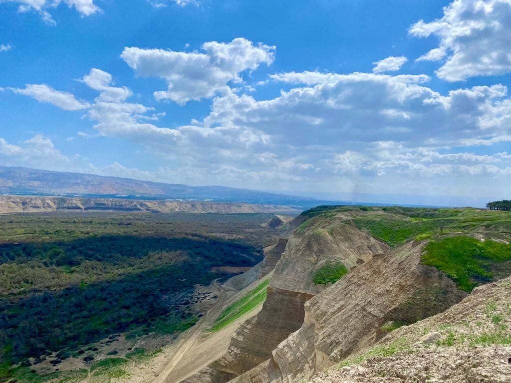 טיול בבקעת הירדן? לא מה שחשבתם: חמישה מסלולי טיול מומלצים