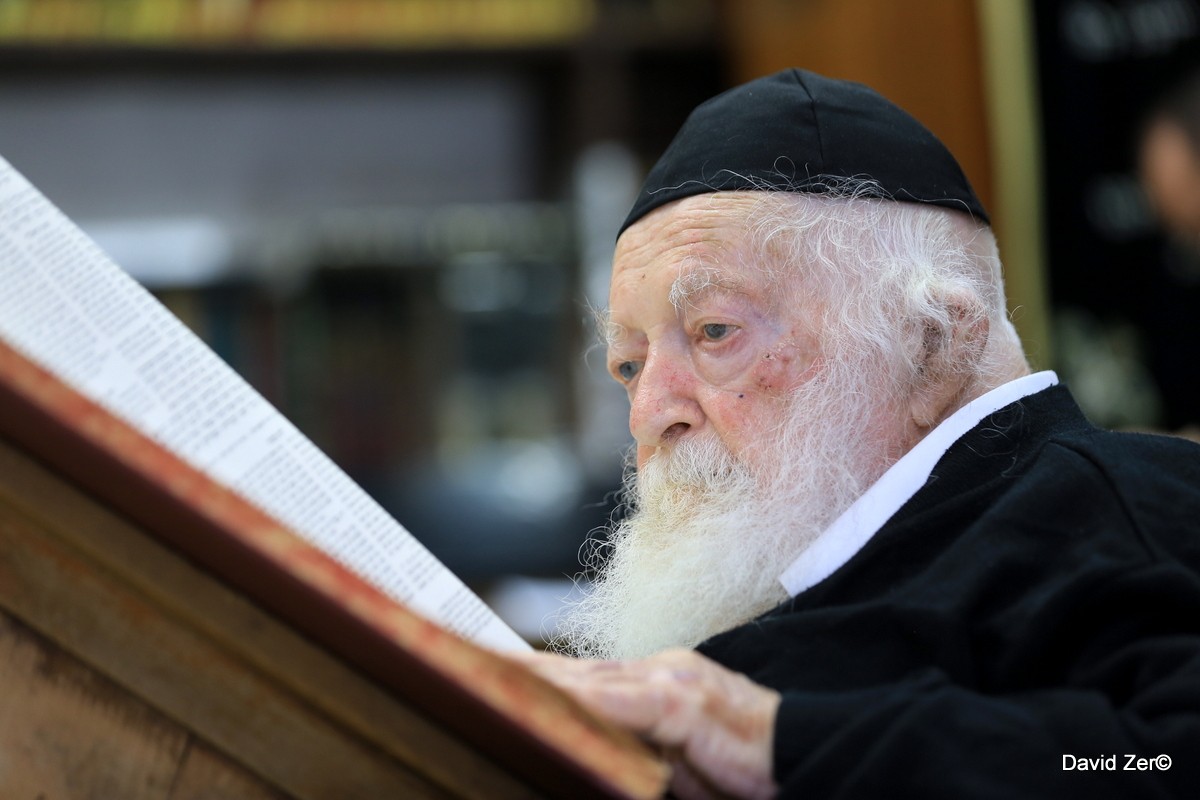 "איש של אמת": האזינו לתשבחות של רב העיר צפת על הרב קניבסקי