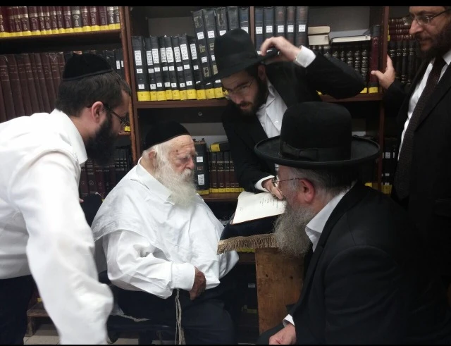 הרב קניבסקי זצ"ל - סימן של שינוי בחברה הישראלית | דעה