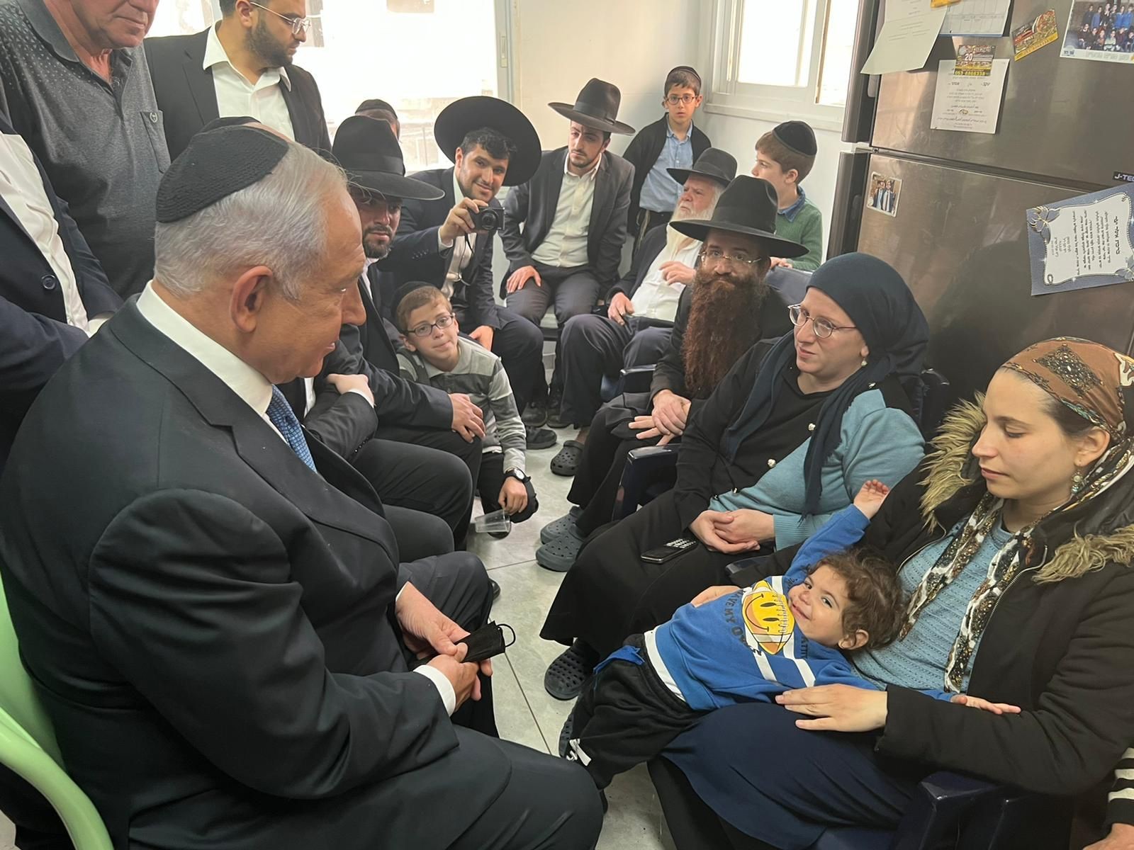 נתניהו בבני ברק: "הממשלה תלויה בתנועה האיסלאמית ולא פועלת"