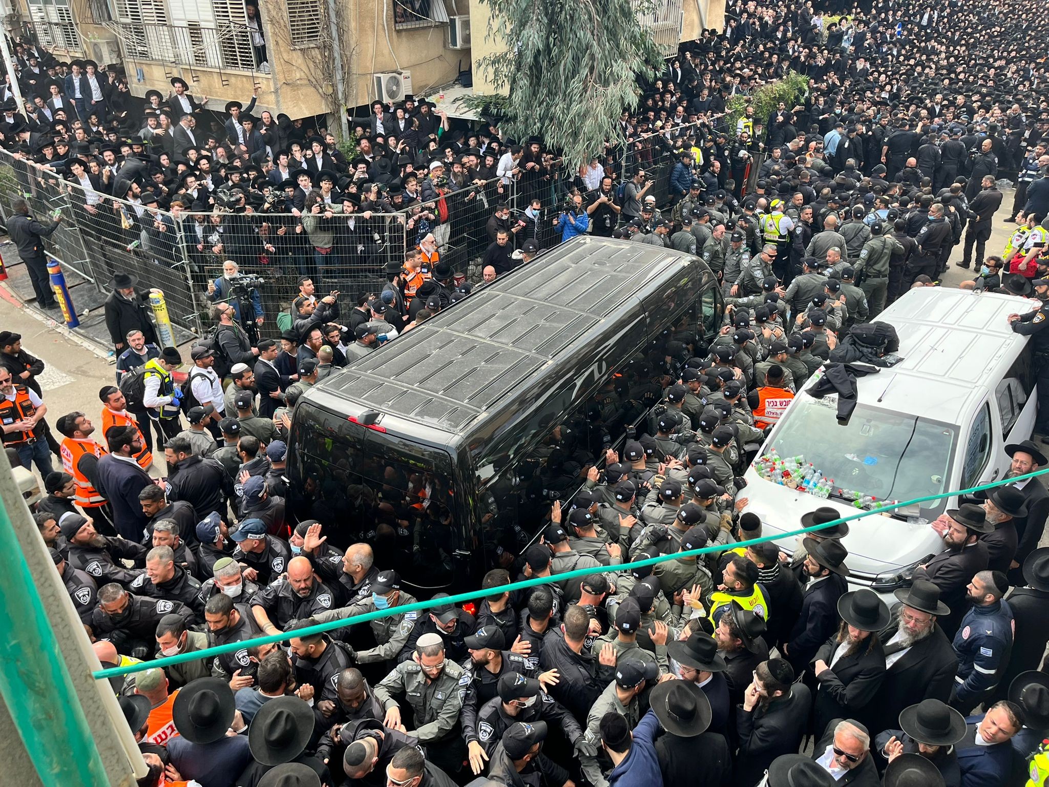 "המדינה פקוקה בגלל החרדים? שטויות" צפו בסרטון שהפך לויראלי
