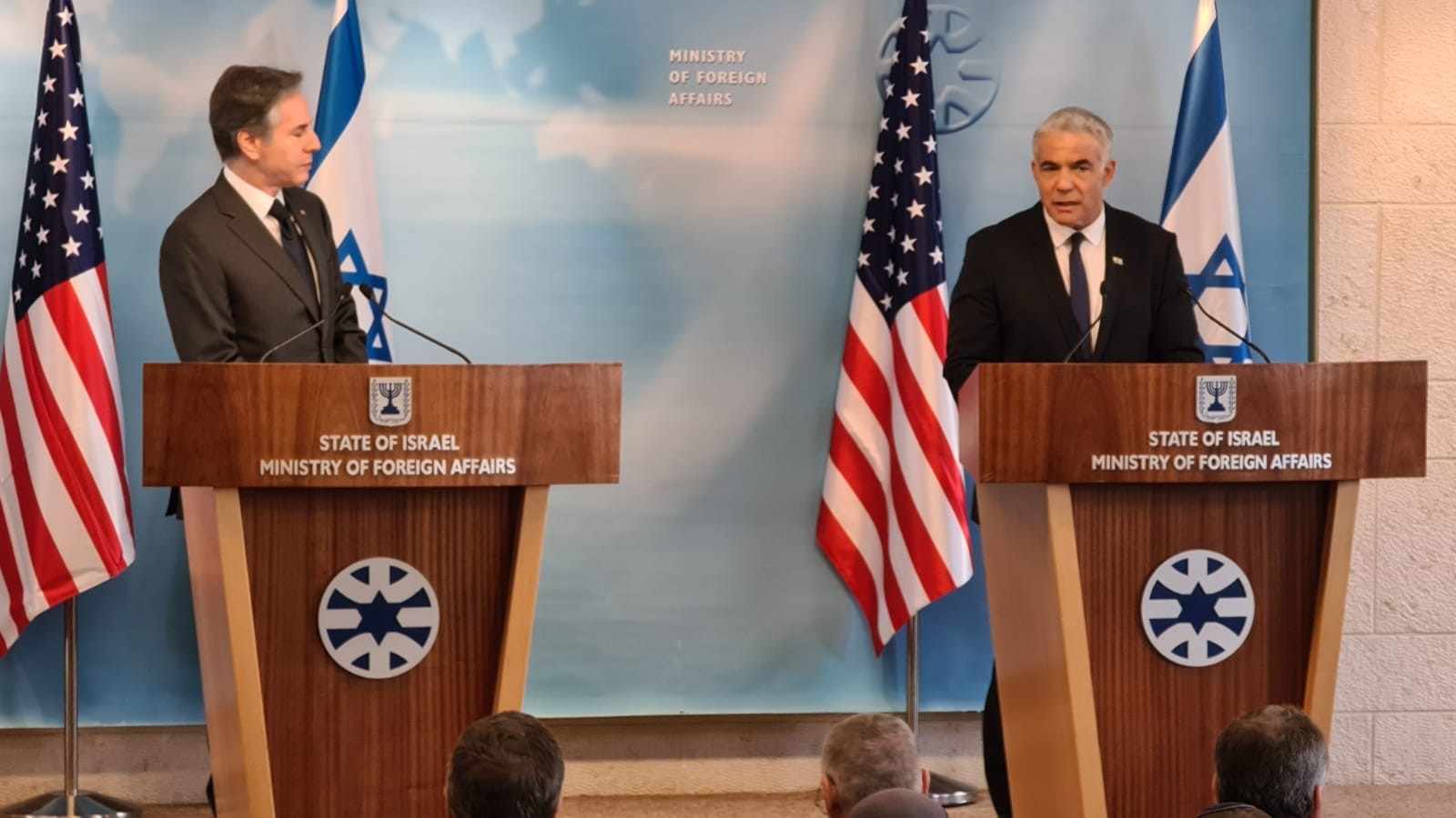 ברית השמאל: לפיד זונח את הימין האמריקני – ומכוון למפלגה הדמוקרטית המתרחקת מישראל