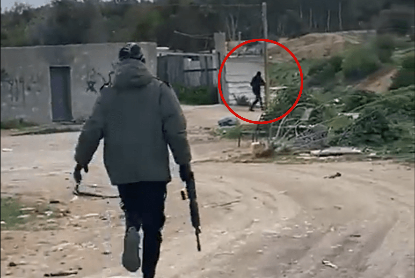 מפחיד: בדואים מבצעים ירי מאסיבי לעבר בית בדרום | צפו