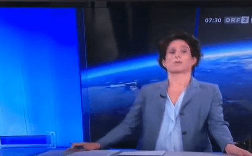 צפו: מגישה אוסטרית מתעלפת ונופלת לרצפה באמצע שידור