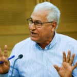 על רקע המהומות: חבר כנסת נוסף מאיים לפרוש מהקואליציה