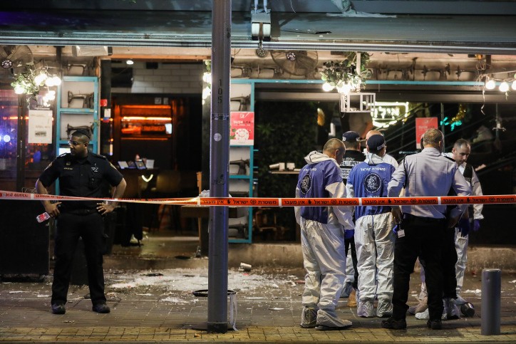 "הדרך היחידה לנצח היא ביחד": התגובות לפיגוע בבוקר שאחרי