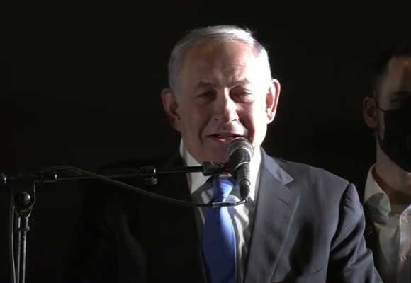 נתניהו נאם בהפגנת הימין: "חיזרו למחנה הלאומי - הדלת פתוחה"