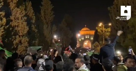 בליל יום הזיכרון לשואה: ערבים בקריאות מוות ליהודים בהר הבית