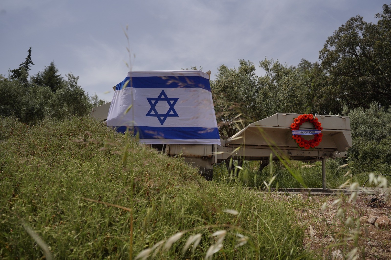 אירועי יום הזיכרון נפתחו בבית יד לבנים בירושלים | צפו