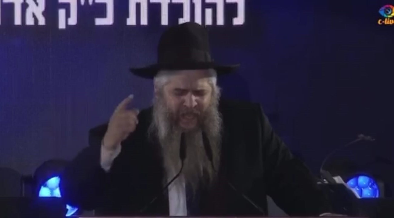 תיעוד: עשרות אלפי חסידי חב"ד מתפללים לרפואת הפצועים