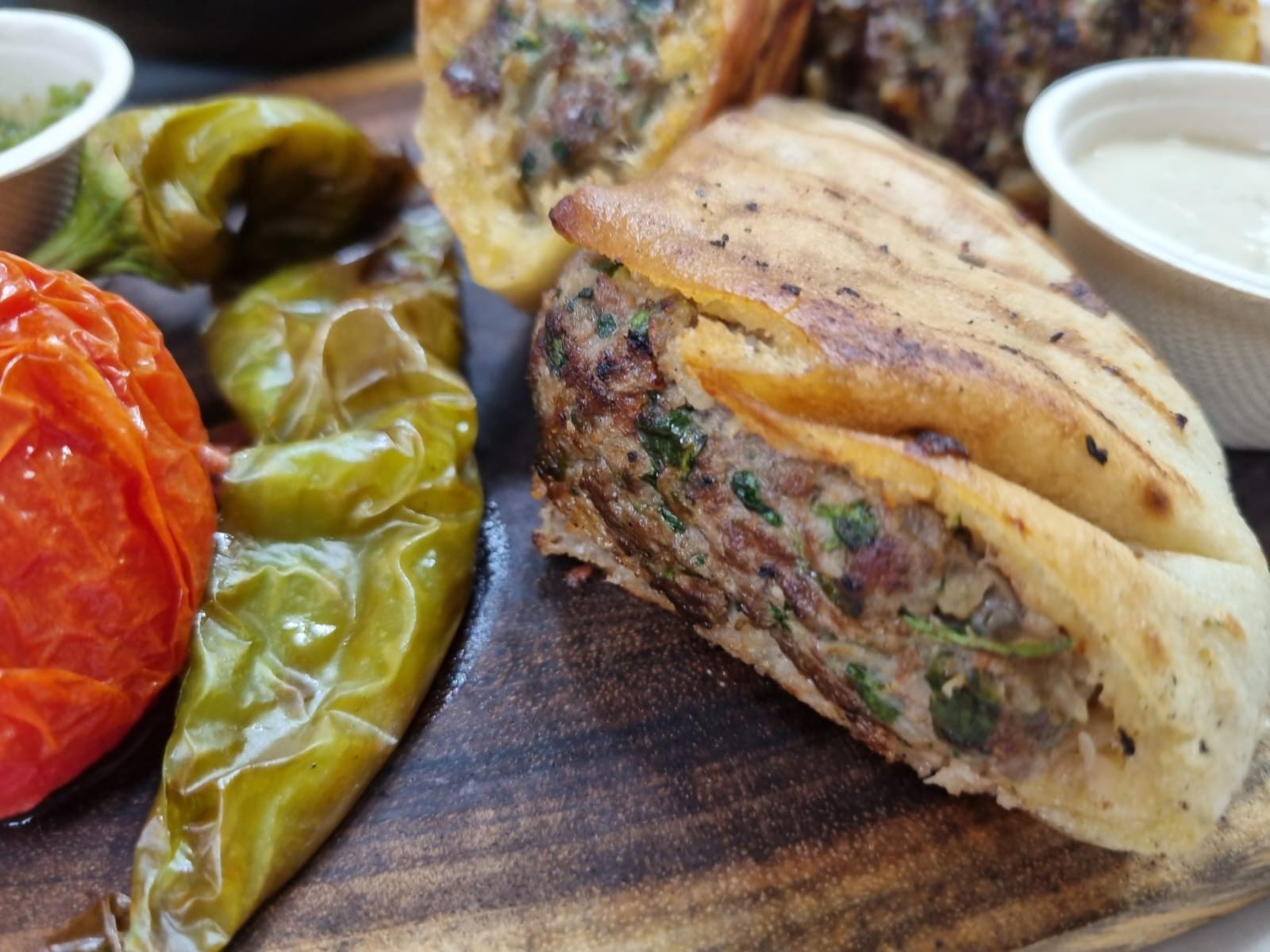 אל תוותרו על התענוג: מתכון לפיתה עראייס שתעשה לכם את הערב