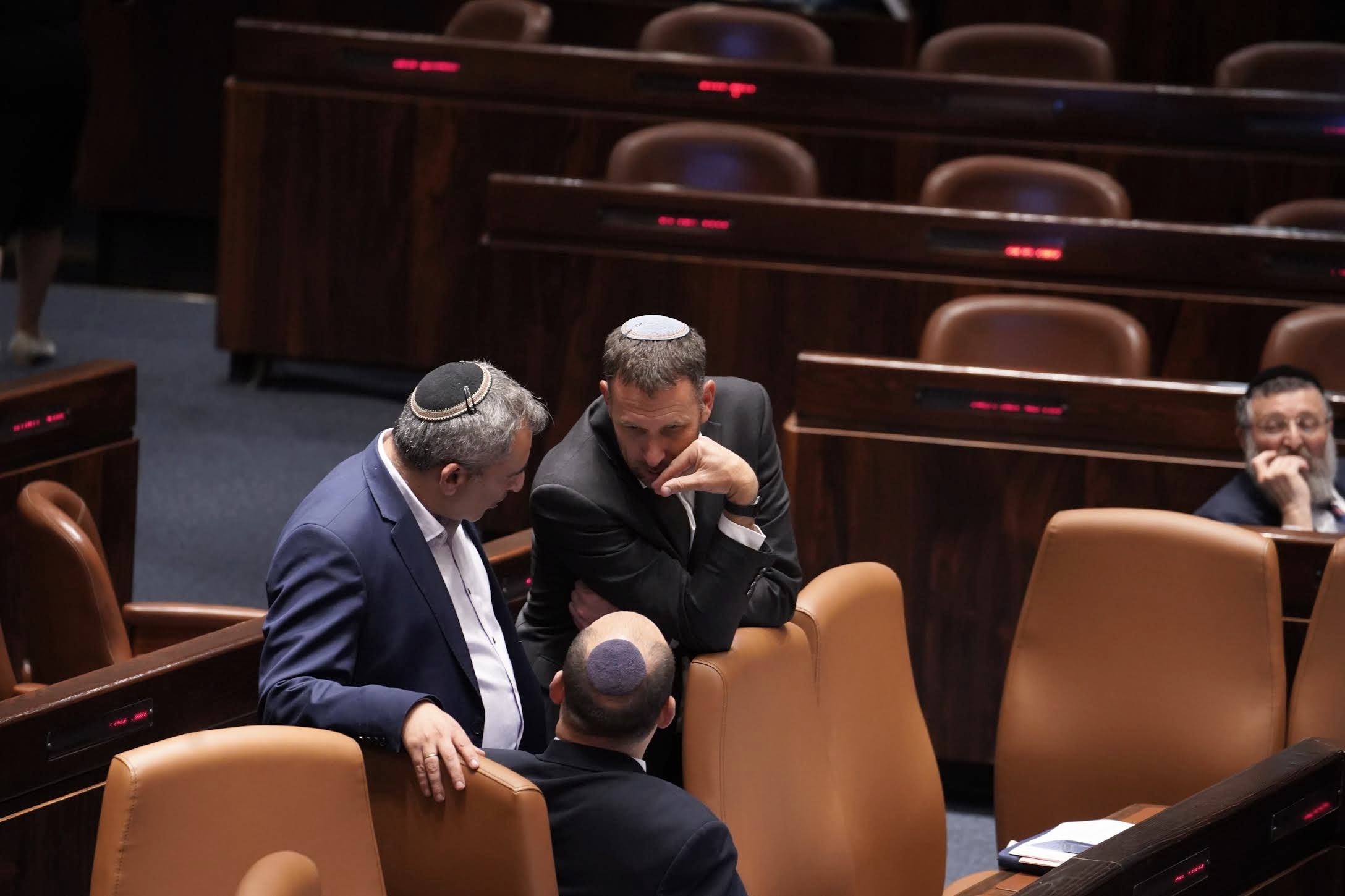 בנט מינה את סגן השר כהנא להיות אמון על ההילולה במירון