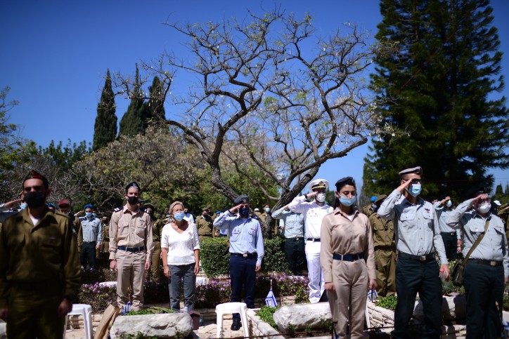 דקה דומייה ואבל לאומי: זו ההיסטוריה של הצפירה בישראל