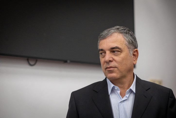 התמלילים חושפים: הפרה חמורה של חוק יסוד במשפט נתניהו?