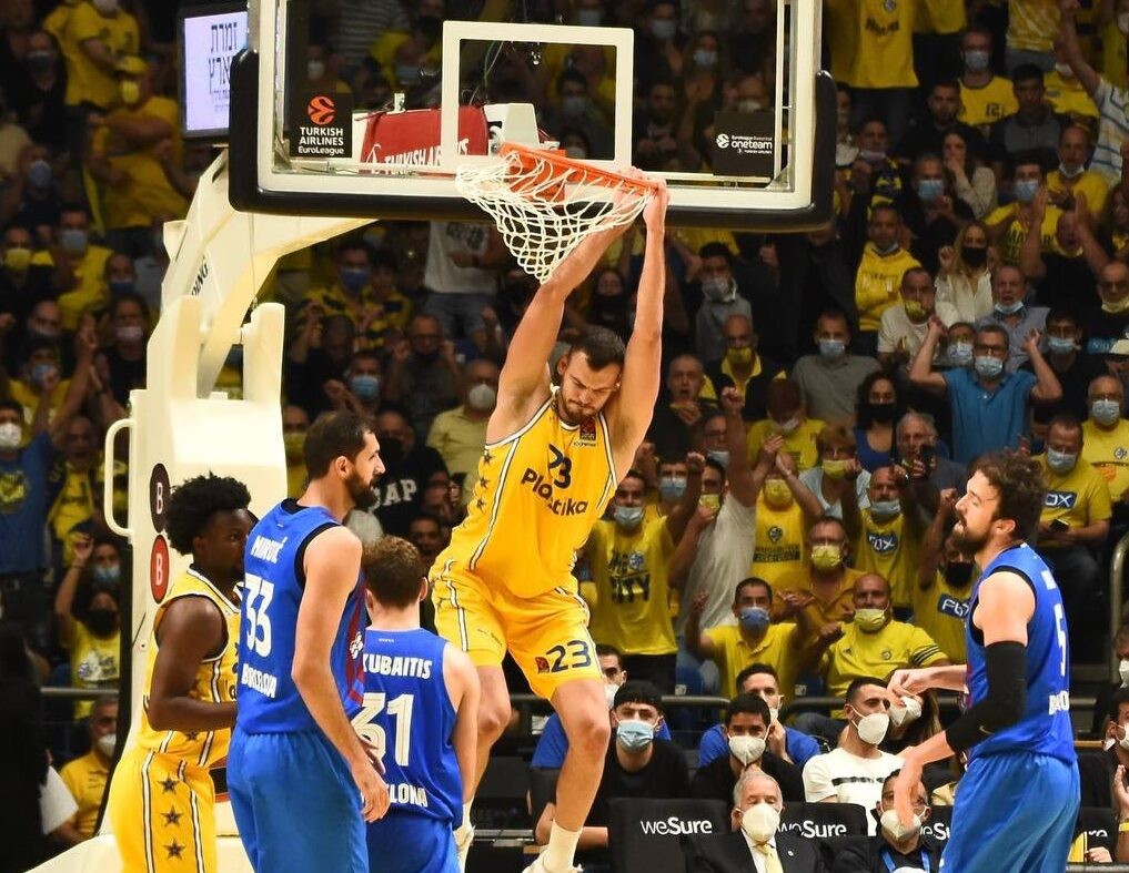 שחקן מכבי תל אביב אנטה 
צילום: 
Eurozone Basketball
