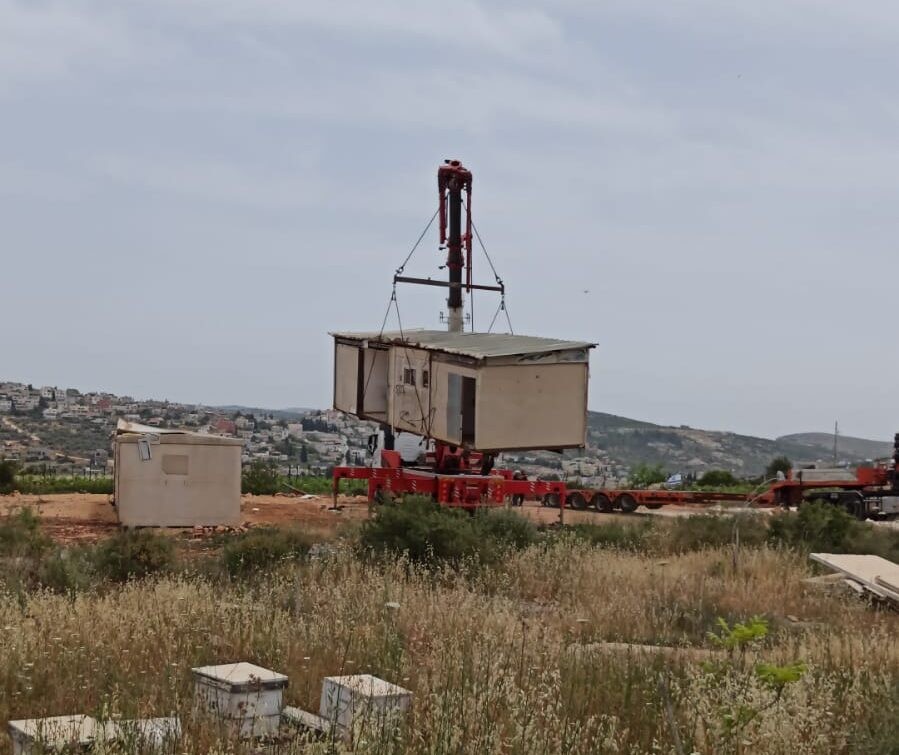 המנהל האזרחי פינה מספר קרוואנים סמוך לישוב ברוכין