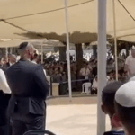 "תתביישי לך, גועל נפש": שקד ספגה קריאות גנאי בטקס | צפו