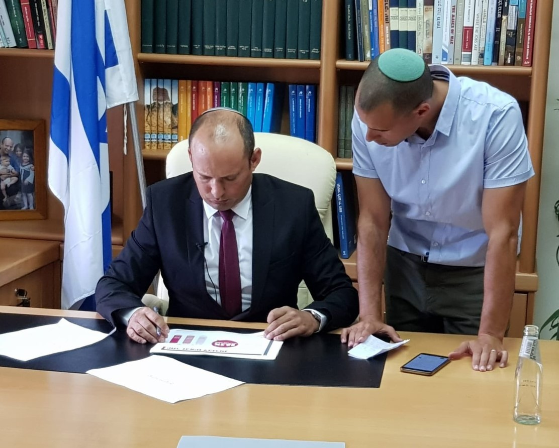 אין רגע דל בלשכה של בנט: האם מינוי ראש הסגל בלשכתו ייפסל?
