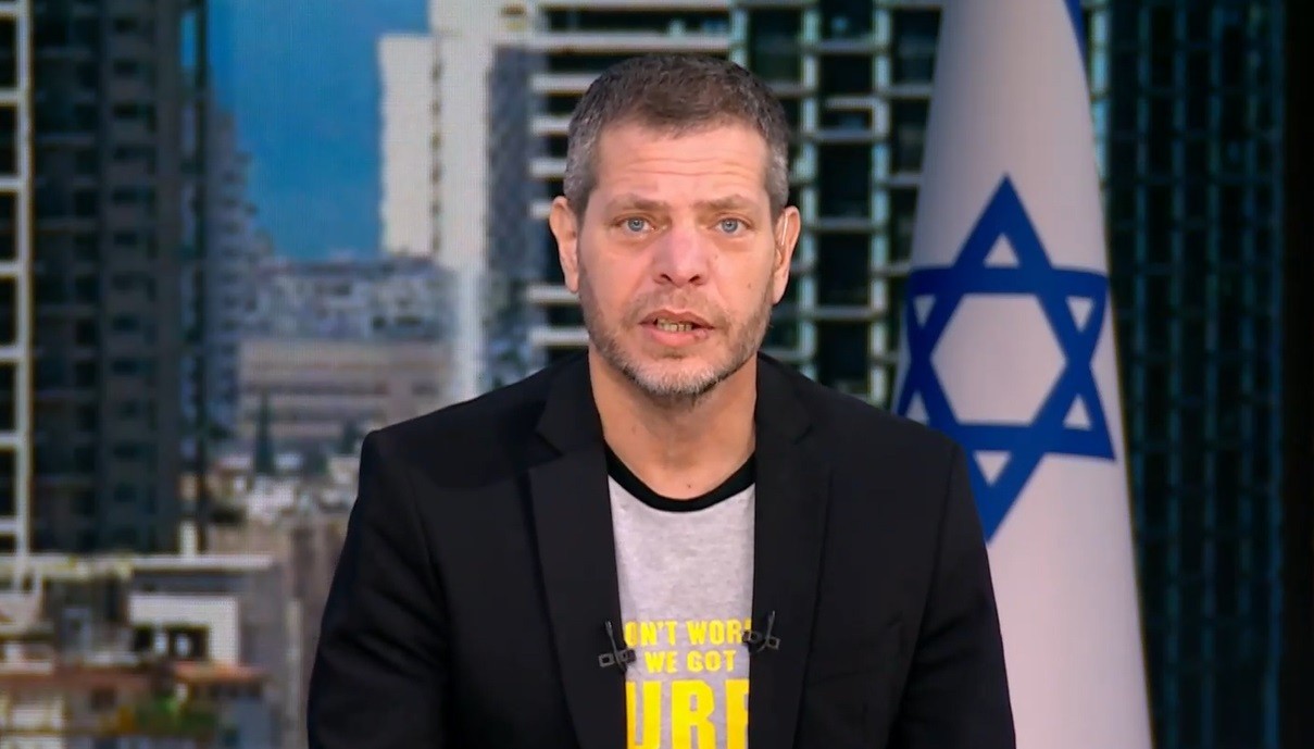 גולדן להורוביץ: "בגלל עצימת העיניים שלך החיים בלתי נסבלים"