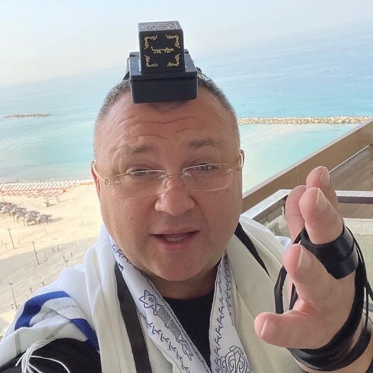 "נותן לציבור להתגעגע": סמיון חושף כיצד משפיעה שמירת השבת על הקריירה שלו