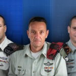 בסביבת נתניהו מגיבים לגנץ: "רק הממשלה הבאה תמנה את הרמטכ״ל"