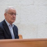 דיווח: פגישה חסויה התקיימה בין בנט למו"ל עיתון הארץ