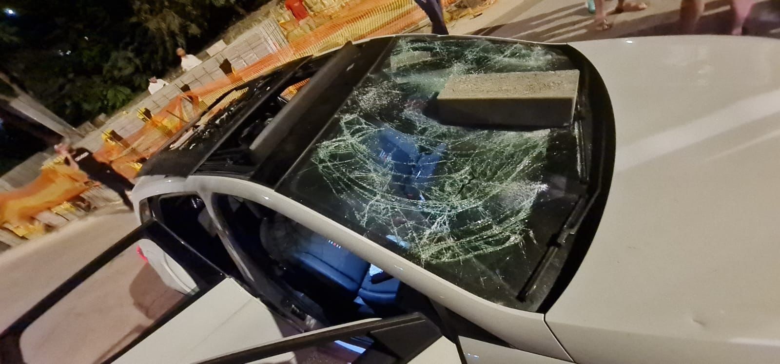 טרור בבירה: שוטרים הותקפו בידי פורעים ערבים במזרח ירושלים