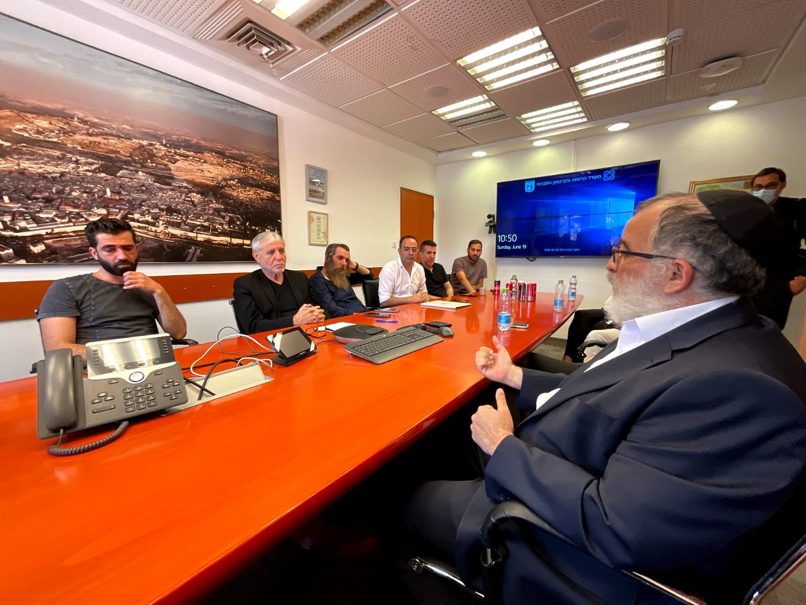 משרד הרווחה מרחיב עם כולל חב"ד את מיזם הביטחון התזונתי