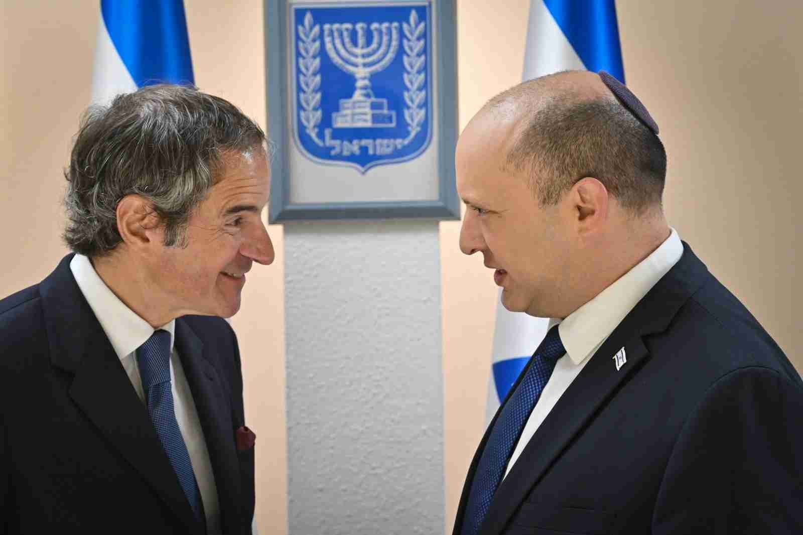 בנט עם ראש סבא"א, ד"ר רפאל גרוסי. צילום: קובי גדעון/ לע"מ