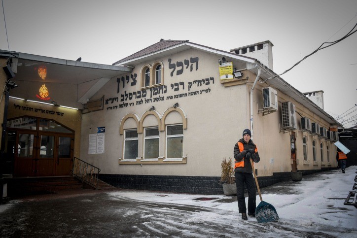 בצל המלחמה באוקראינה: מה יעלה בגורל החגיגות באומן?