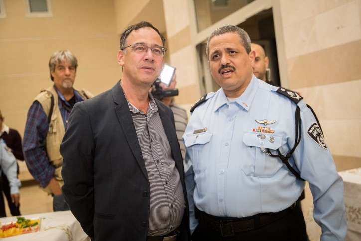 המפכ"ל לשעבר אלשיך עם פרקליט המדינה לשעבר ניצן. צילום: יונתן זינדל, פלאש 90
