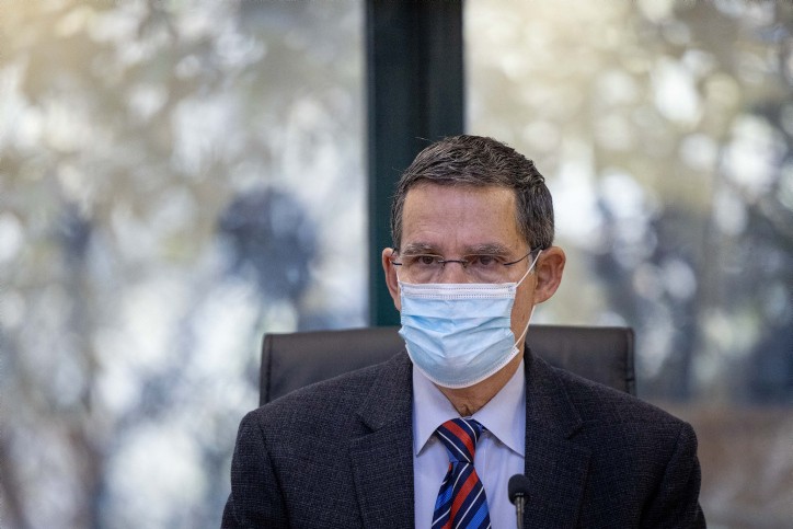 האם אחד מחברי ועדת החקירה לאסון מירון נמצא בניגוד עניינים?