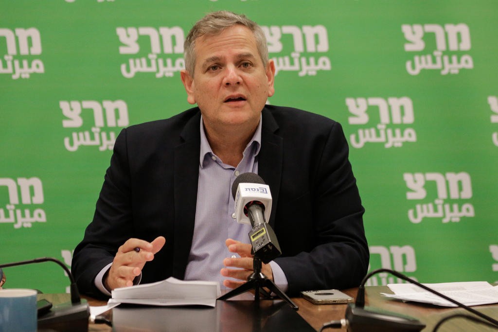 רגע לפני שהוא עוזב את משרד הבריאות: ניצן הורביץ במהלך דרמטי