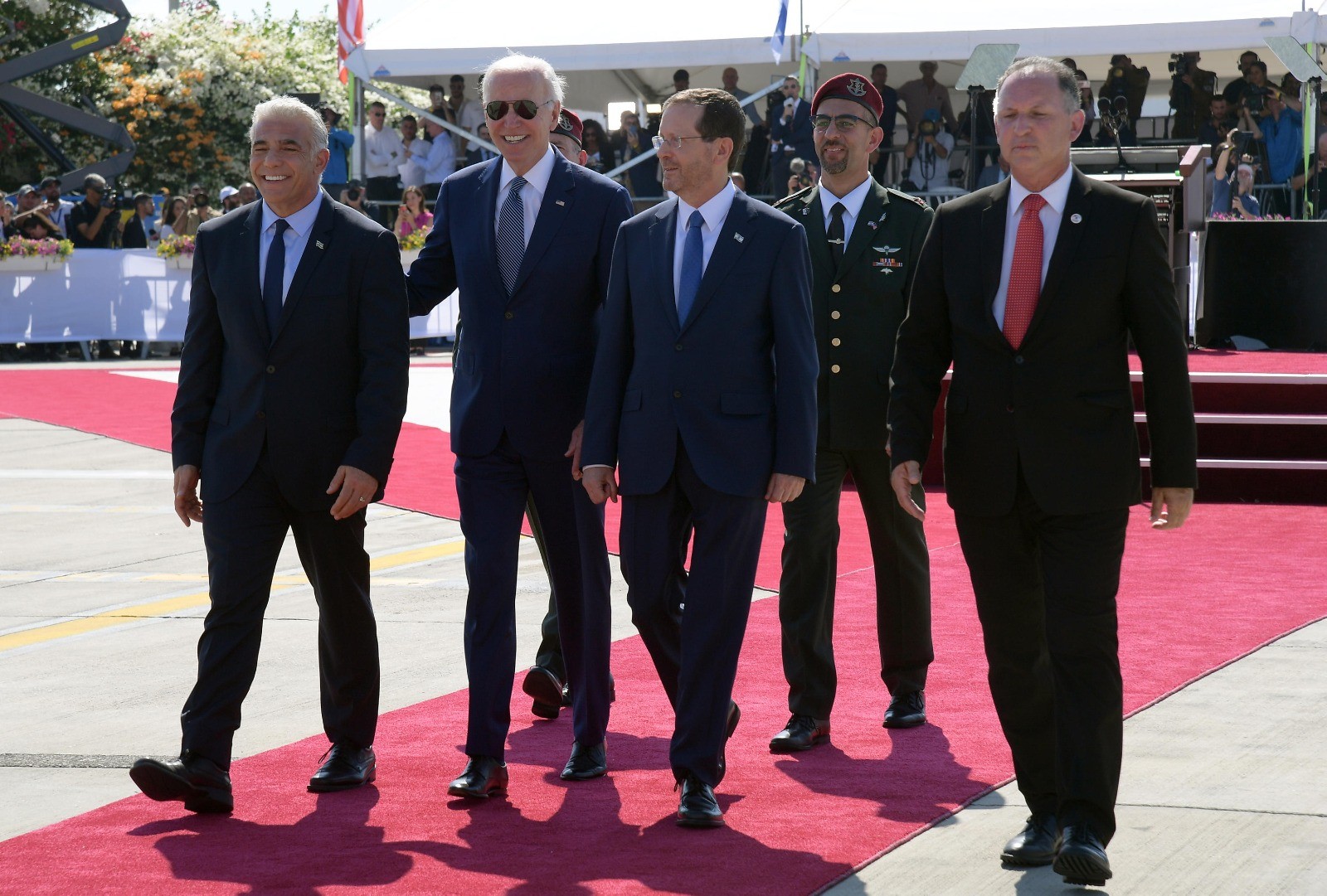 "הנהג בן דוד? יש הוראה לא לשבץ נהגים ערבים לפמלייה"