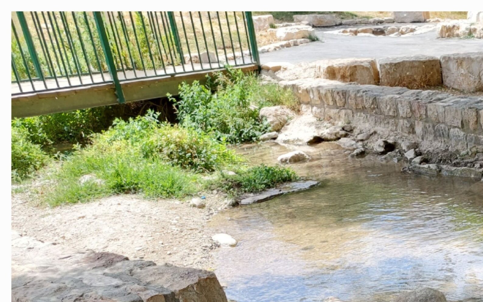 מחפשים טיול נגיש עם מים? זה המקום שאתם חייבים להכיר