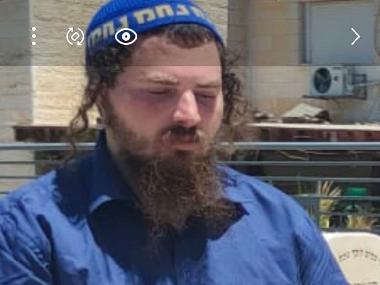 ראיתם אותו? המשטרה מחפשת את בנו של מנהיג הכת שנמצא מת בתאו
