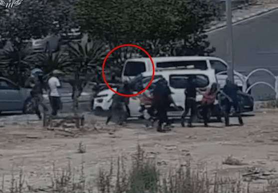 תוך שניות: המסתערבים הפתיעו את העבריינים מרהט | צפו בתיעוד