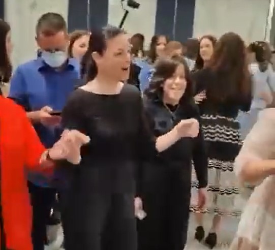 מפריע לו: ליברמן עוקץ את מיכאלי לאחר שחגגה באירוע של גפני