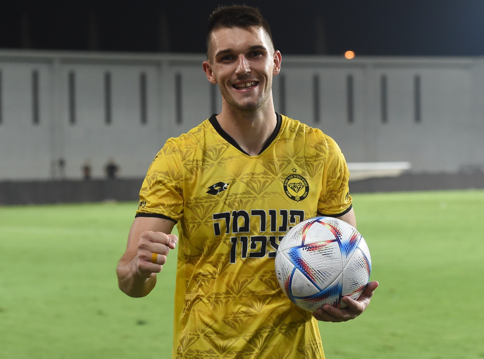 שלושער גדול לזלאטנוביץ'; מכבי נתניה הביסה את בית"ר י-ם בפתיחת העונה
