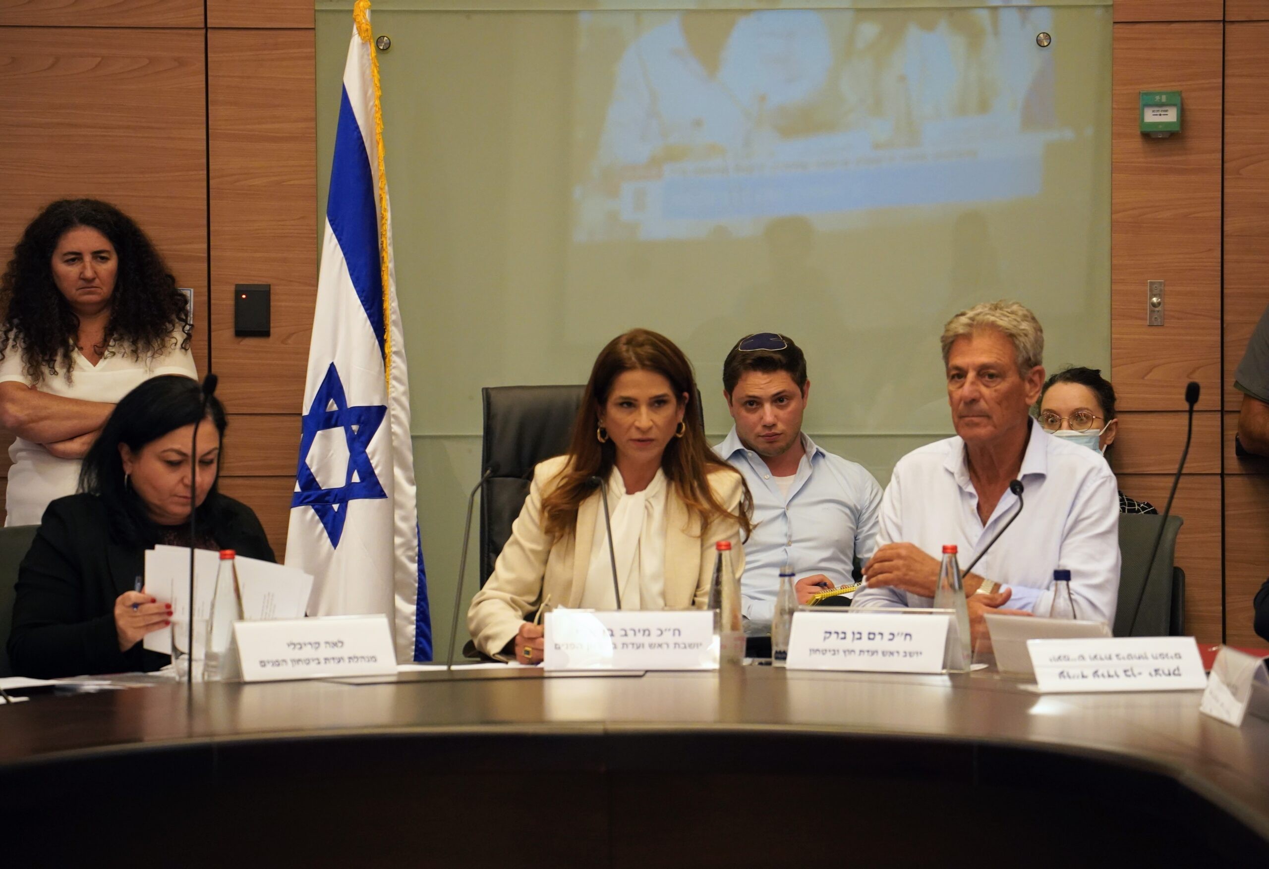 פרשת הסרסור בסוהרות בדיון בכנסת: ממה ח"כ מואטי כמעט בכתה?