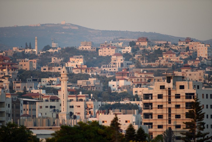 במהלך הלילה: ירי בוצע לעבר עמדת צה"ל בכניסה לטול כרם - אין נפגעים