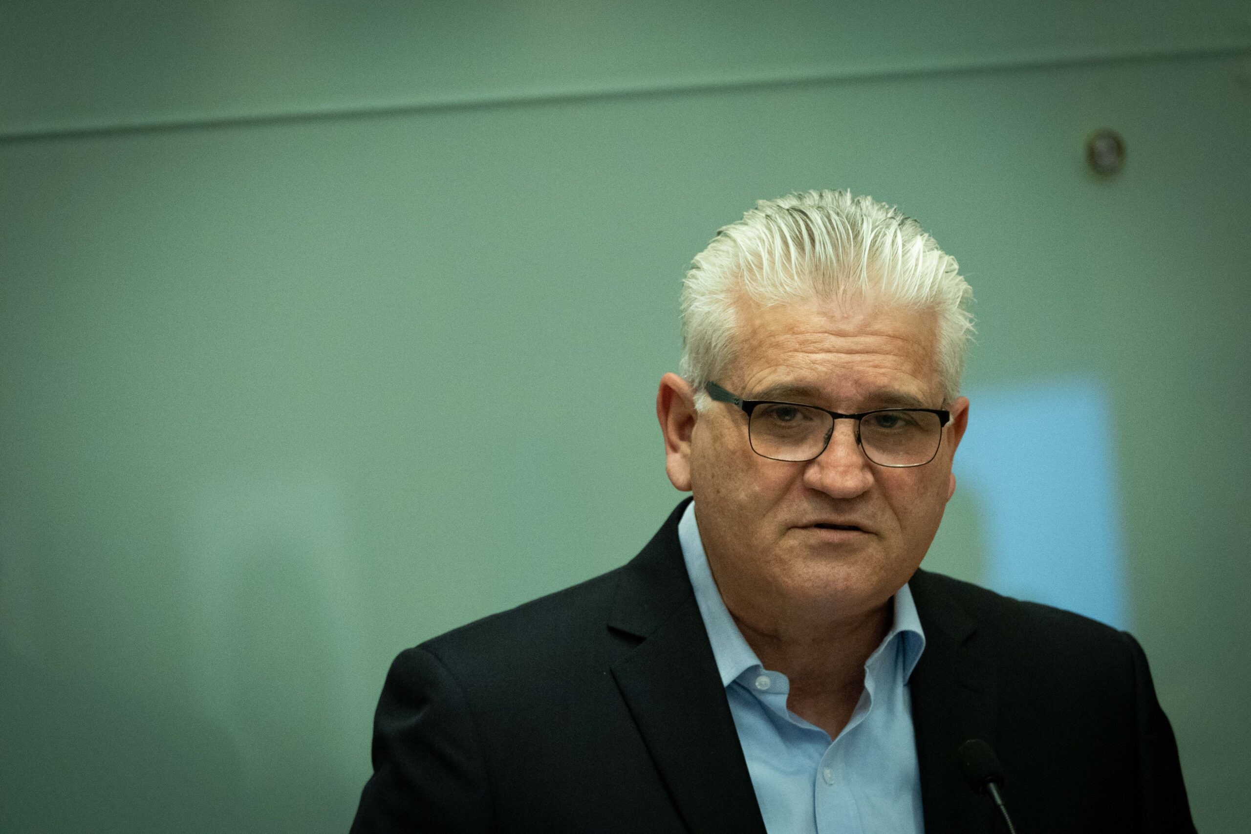 העיתונאי השמאלני נגד אלי אבידר: "מה עובר על האיש הזה"