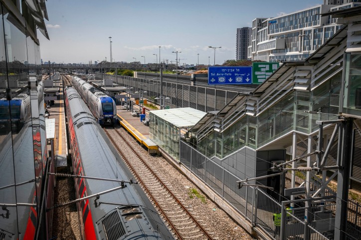 חוזרים לשגרה: הצירים נפתחו; תנועת הרכבות תשוב לסדרה