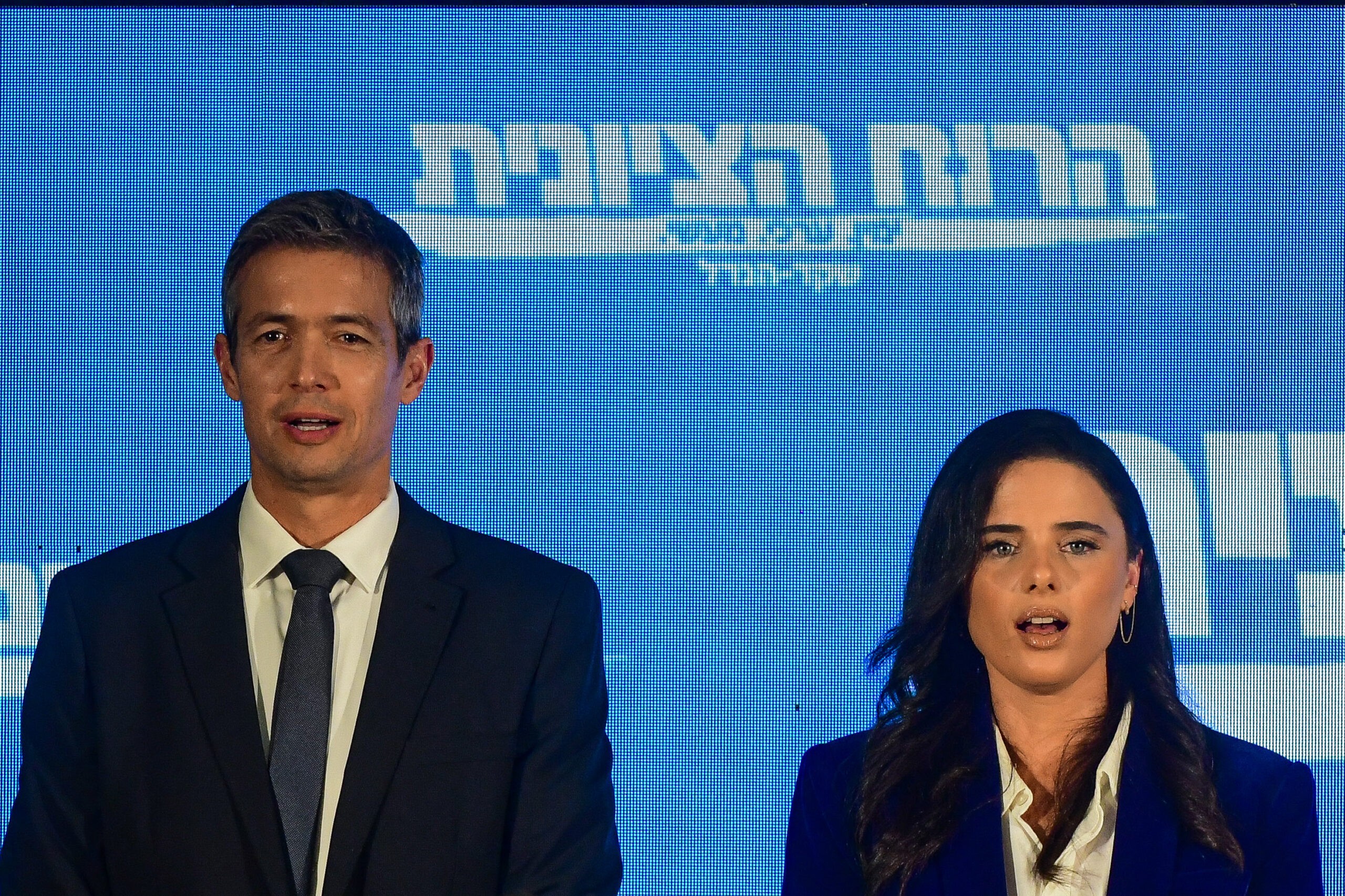שקד שולחת רמז עבה - האם הפיצול ברוח הציונית ירד מהפרק?